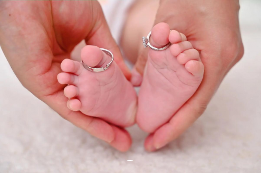 太康宝宝挤眼睛是怎么回事